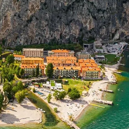 Antica Campione Rooms&hostel Campione del Garda