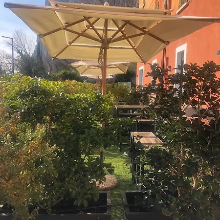 Antica Campione Rooms&hostel * Campione del Garda